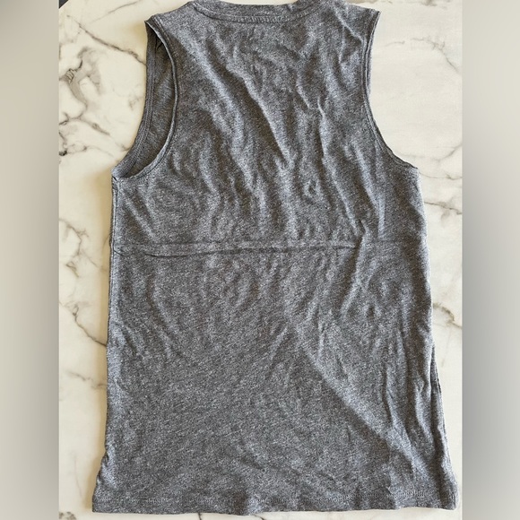 Madewell Cotton V-Neck Pocket Tank - Picture 3 of 4